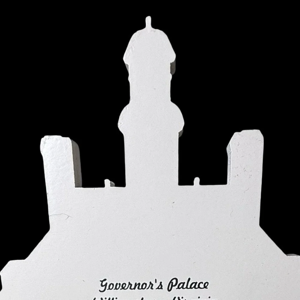 Governor's‎ Palace Williamsburg, Virginia Shelia's Shelf Sitter 1997